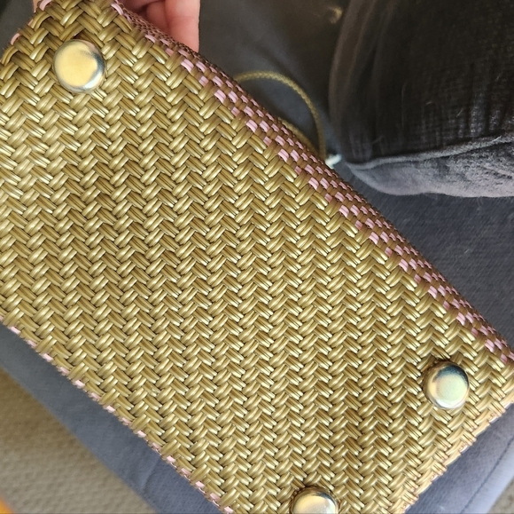 Woven plastic kitty purse - Picture 5 of 5